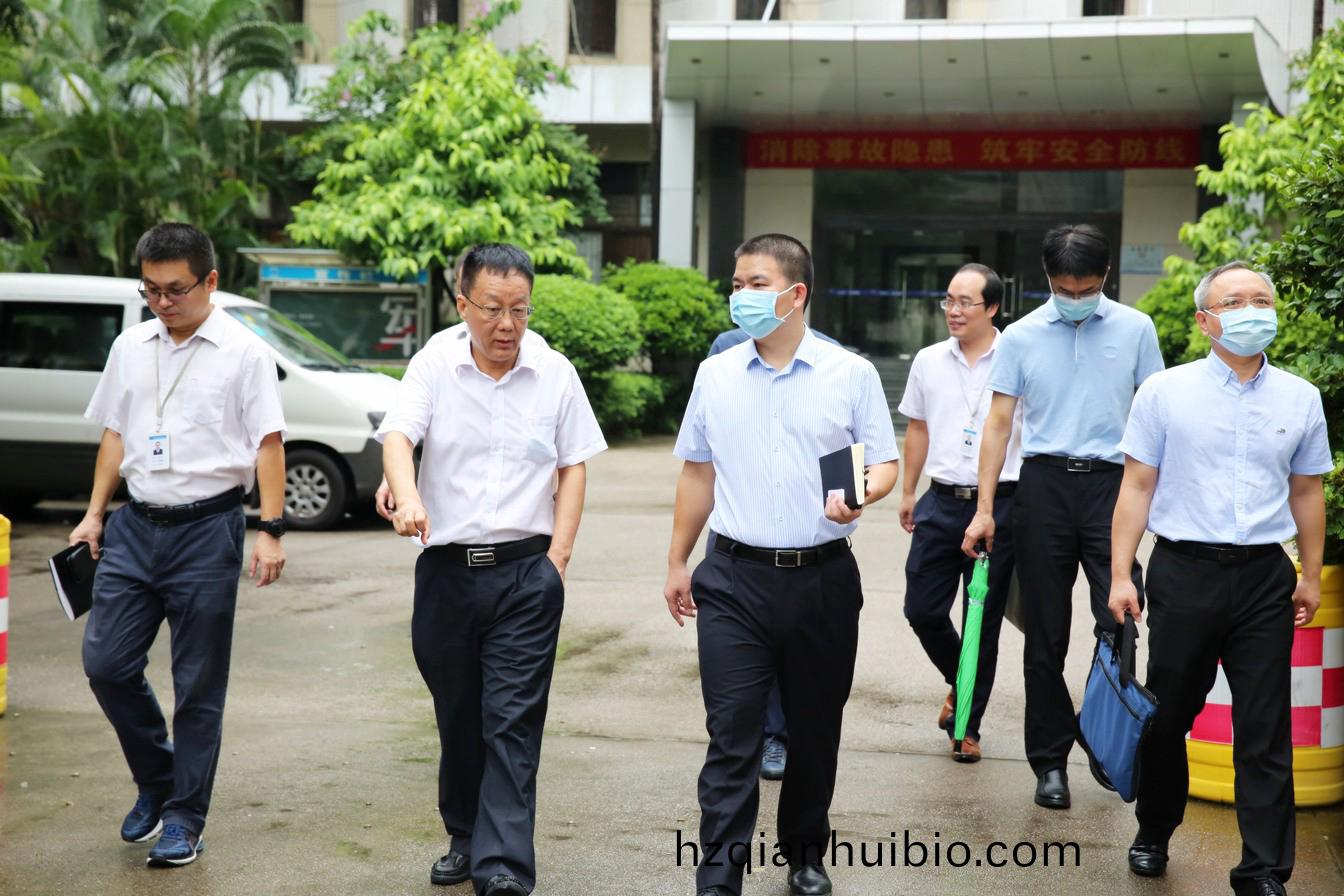 罗湖区左金(jin)平副区长率队来公(gong)司调研(yan)